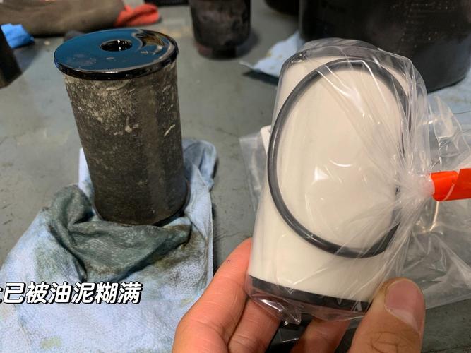 汽车变速箱保养 为何换油周期不能拖沓？